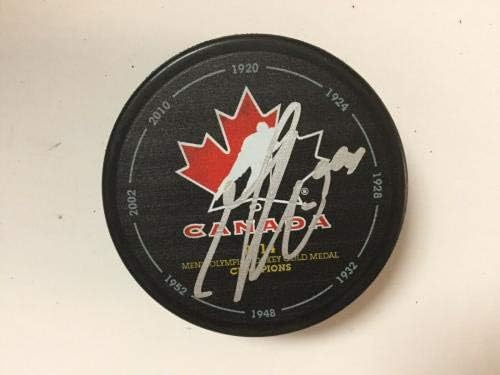מארק אדוארד ולאסיץ ' חתם על מדליית הזהב של קבוצת קנדה ב - 2014